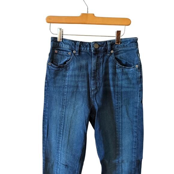 ASOS High Waisted Mom jeans front seam detail - Picture 3 of 7